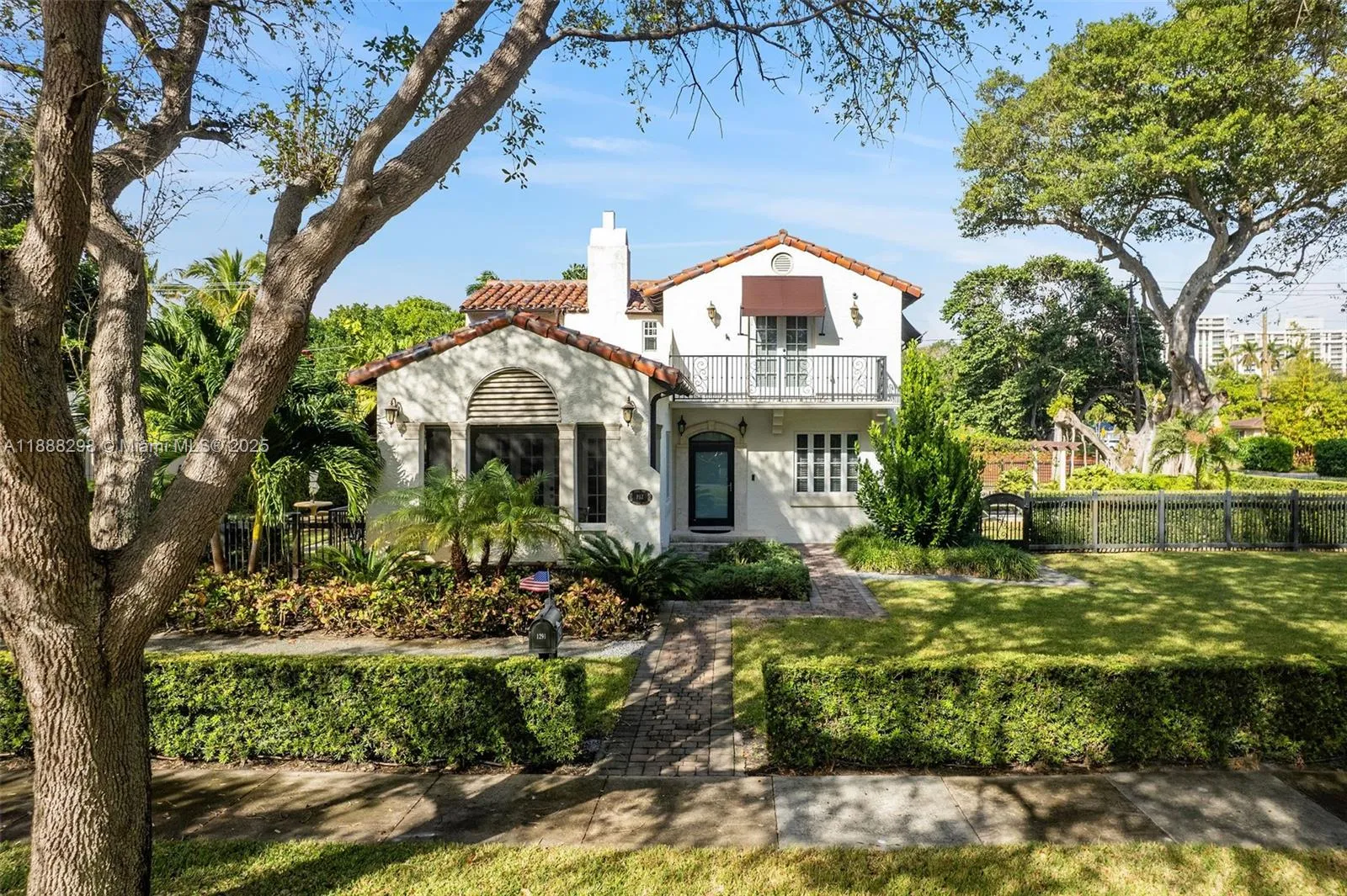 1291 NE 102nd St, Miami Shores FL 33138