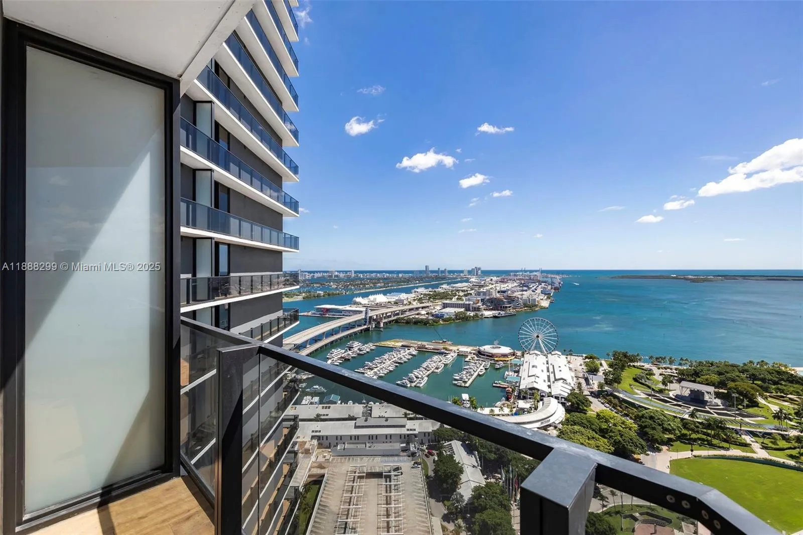 1 bedroom 1 bath for sale at 398 NE 5th St # 3415, Miami FL 33132