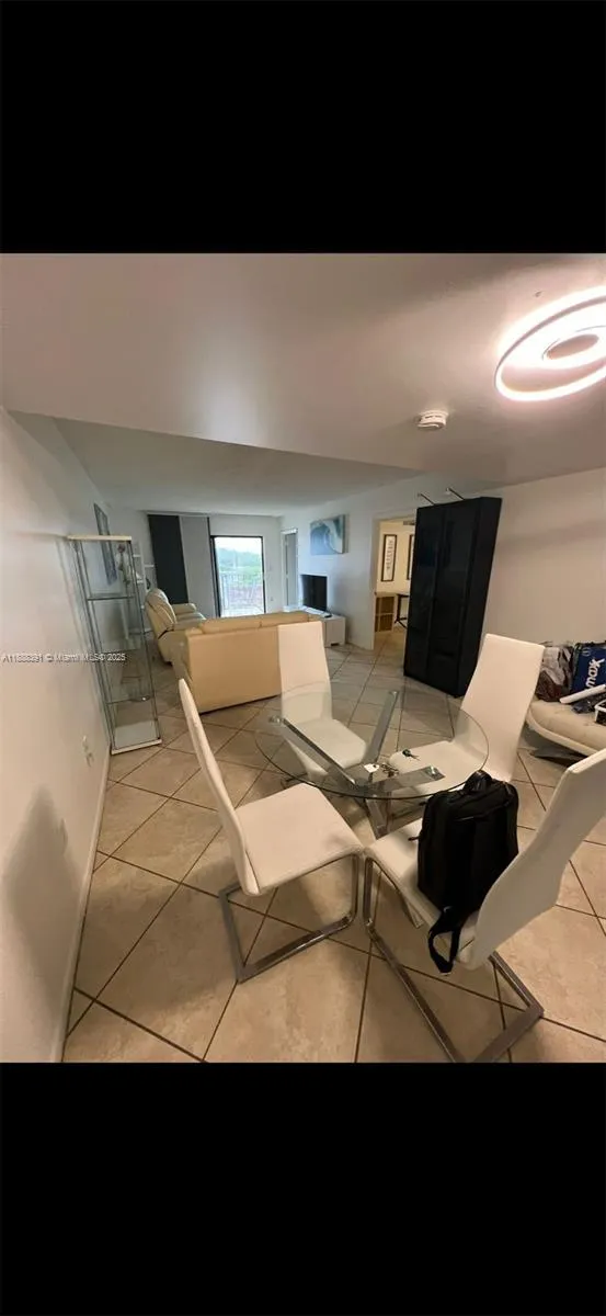 8255 Abbott Ave # 402, Miami Beach FL 33141