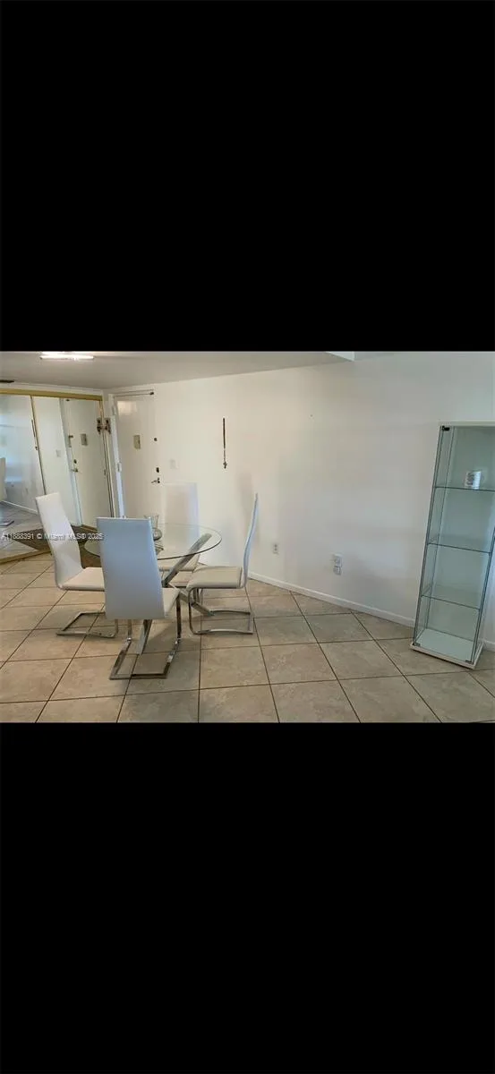 8255 Abbott Ave # 402, Miami Beach FL 33141