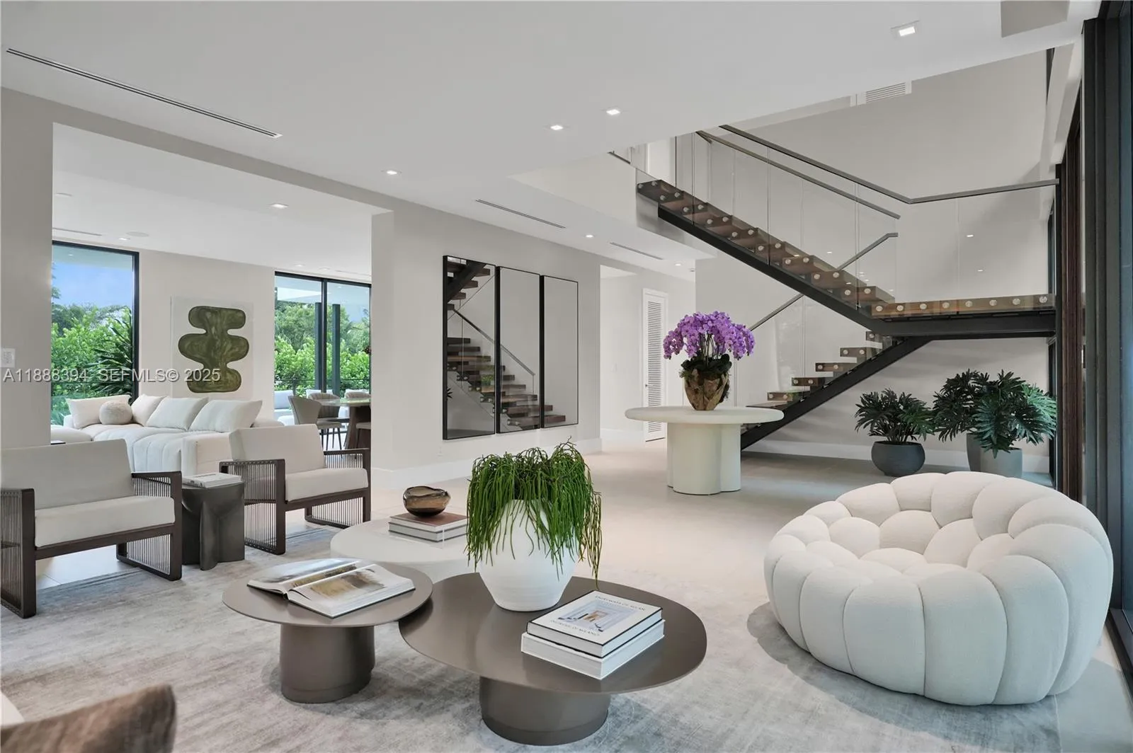 5 bedroom 5 bath for sale at 100 Hampton Ln, Key Biscayne FL 33149