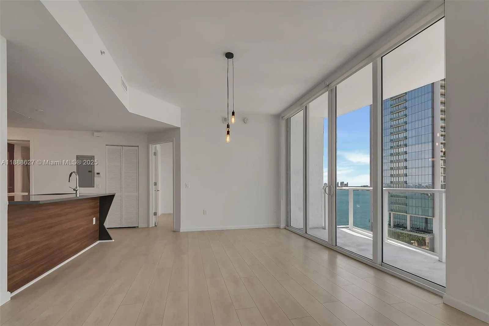 601 NE 27th St # 1206, Miami FL 33137