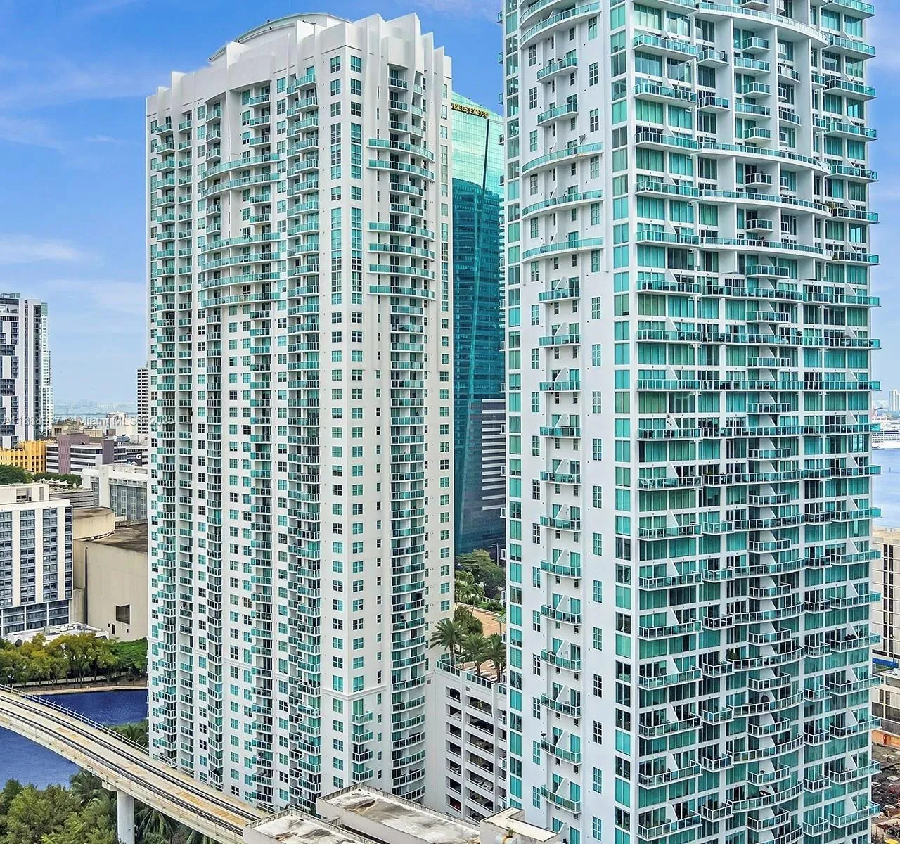 41 SE 5th St # 501, Miami FL 33131