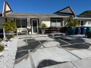3 bedroom 2 bath for sale at 4255 SW 69th Ave, Miami FL 33155