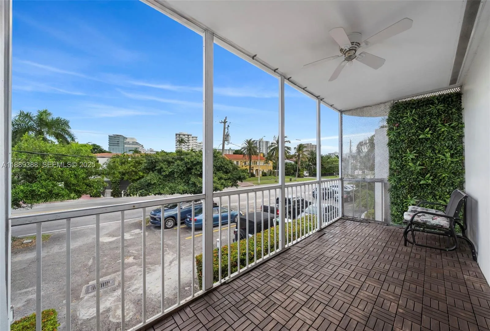 2858 Pine Tree Dr # 5, Miami Beach FL 33140