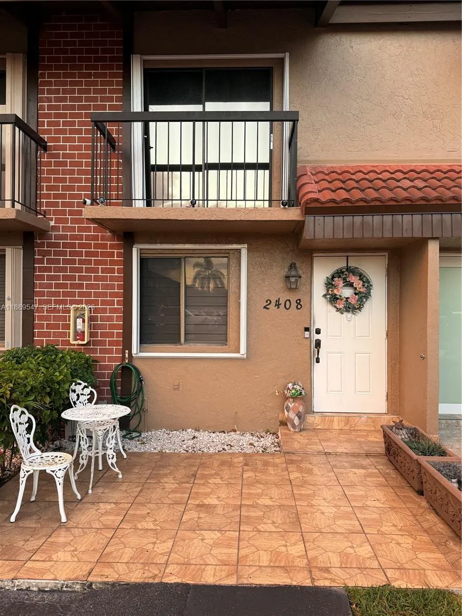 2 bedroom 1 bath for sale at 1813 SW 107th Ave # 2408, Miami FL 33165
