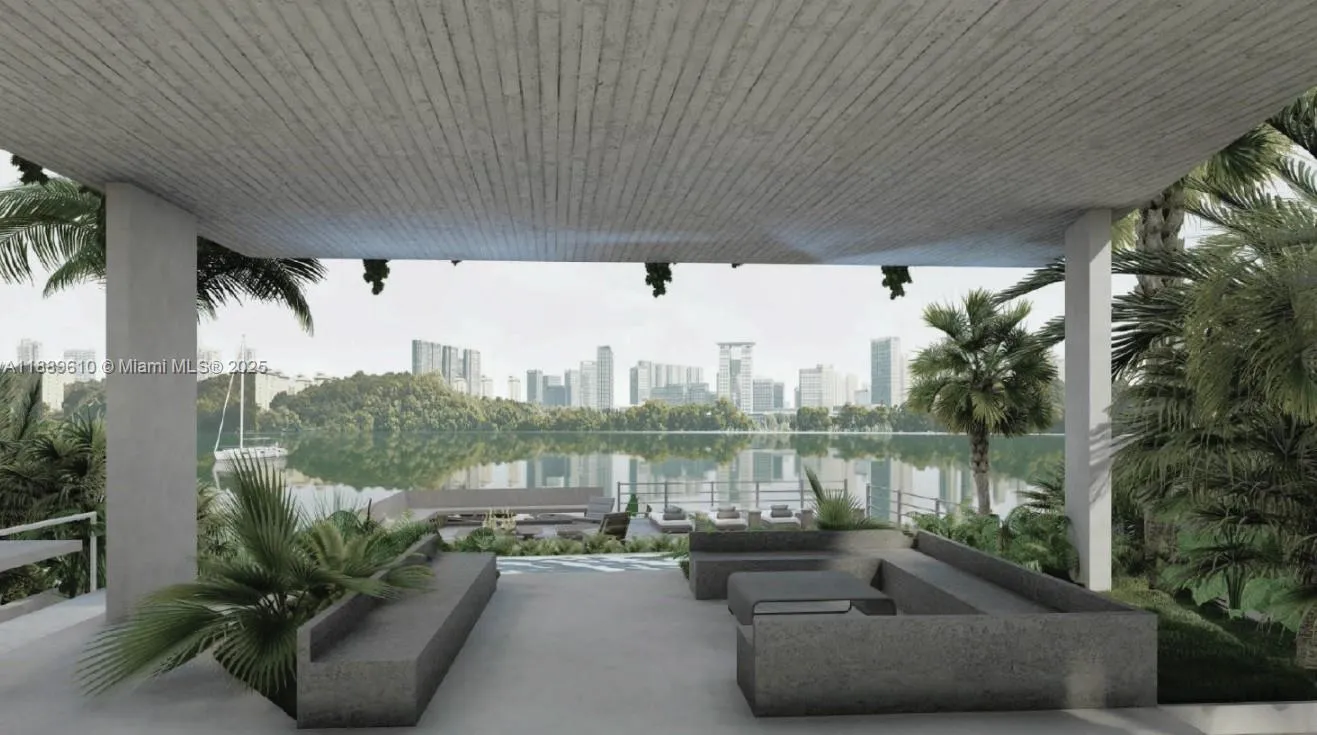 8 Century Ln, Miami Beach FL 33139