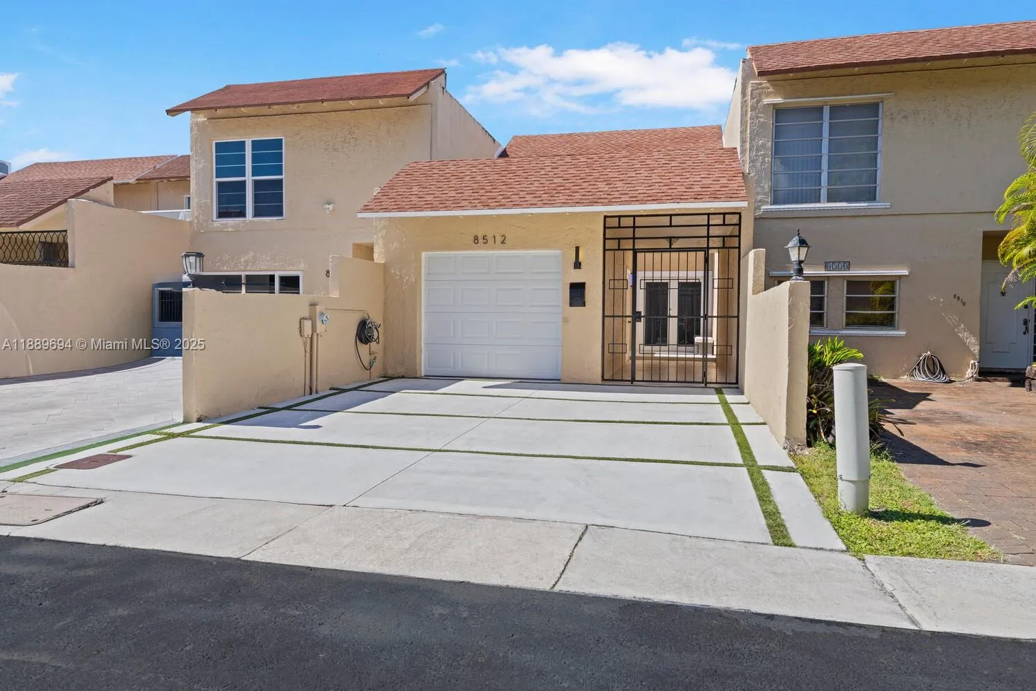 2 bedroom 2 bath for sale at 8512 SW 103rd Ave, Miami FL 33173