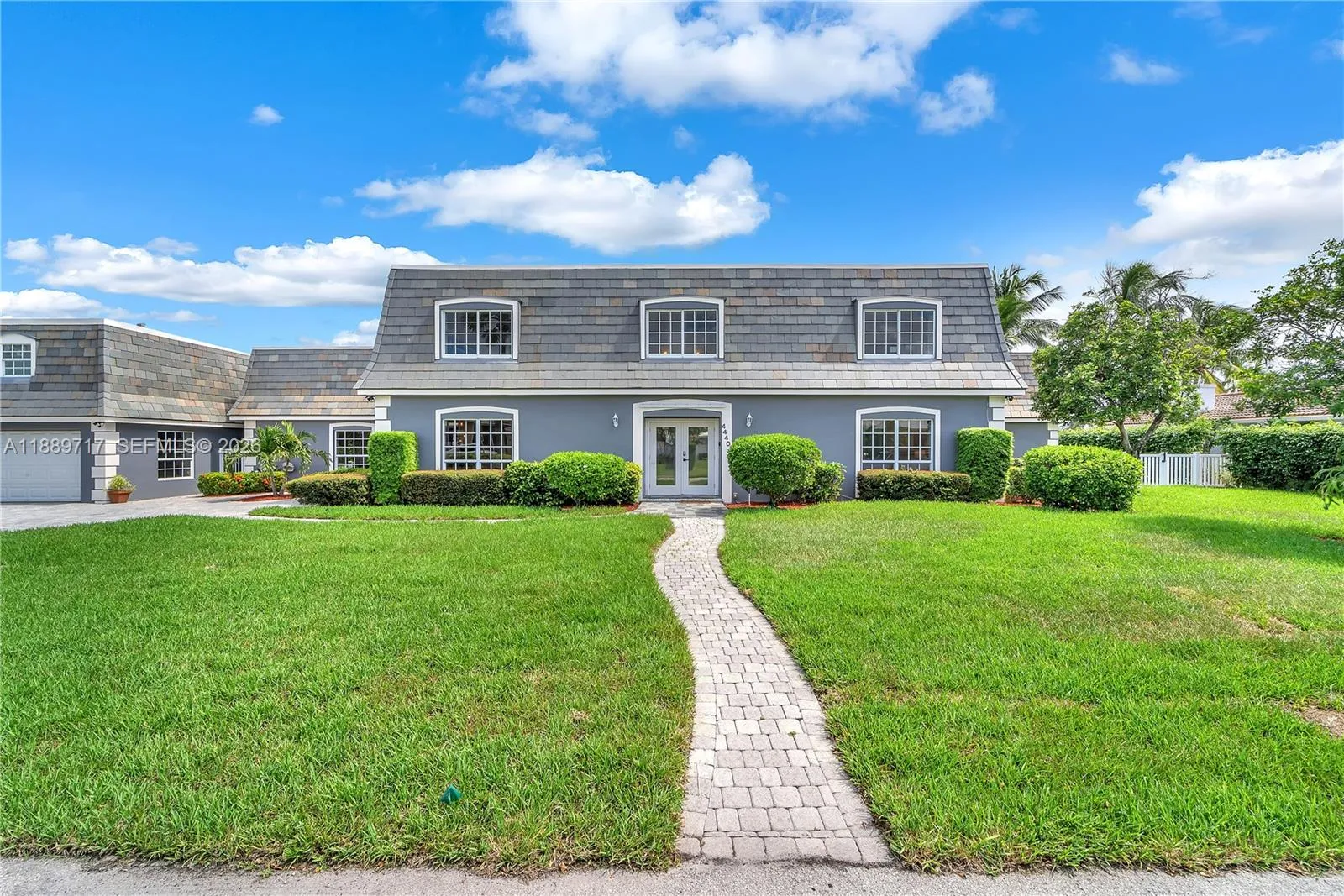 4440 NE 23rd Ave, Lighthouse Point FL 33064