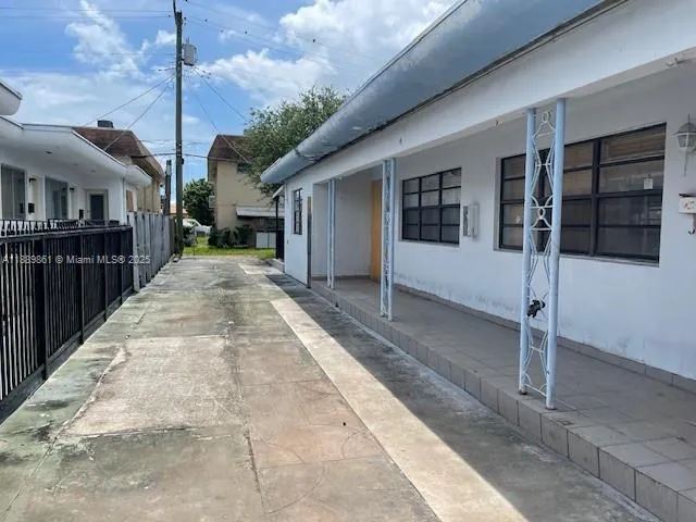 640 83rd St, Miami Beach FL 33141
