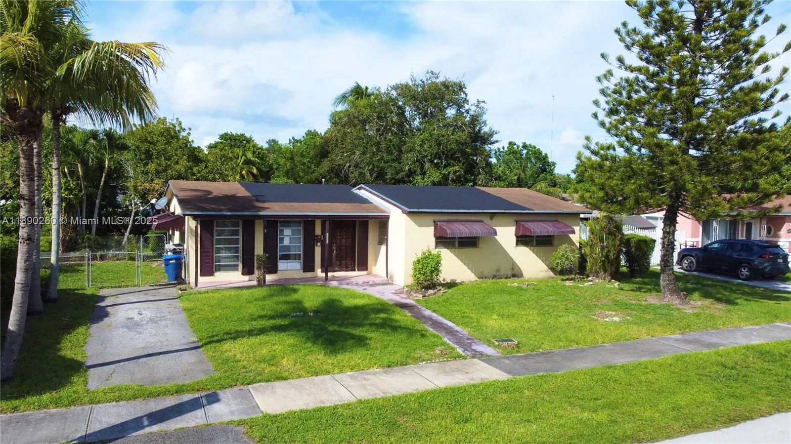 1265 NW 187th St, Miami Gardens FL 33169