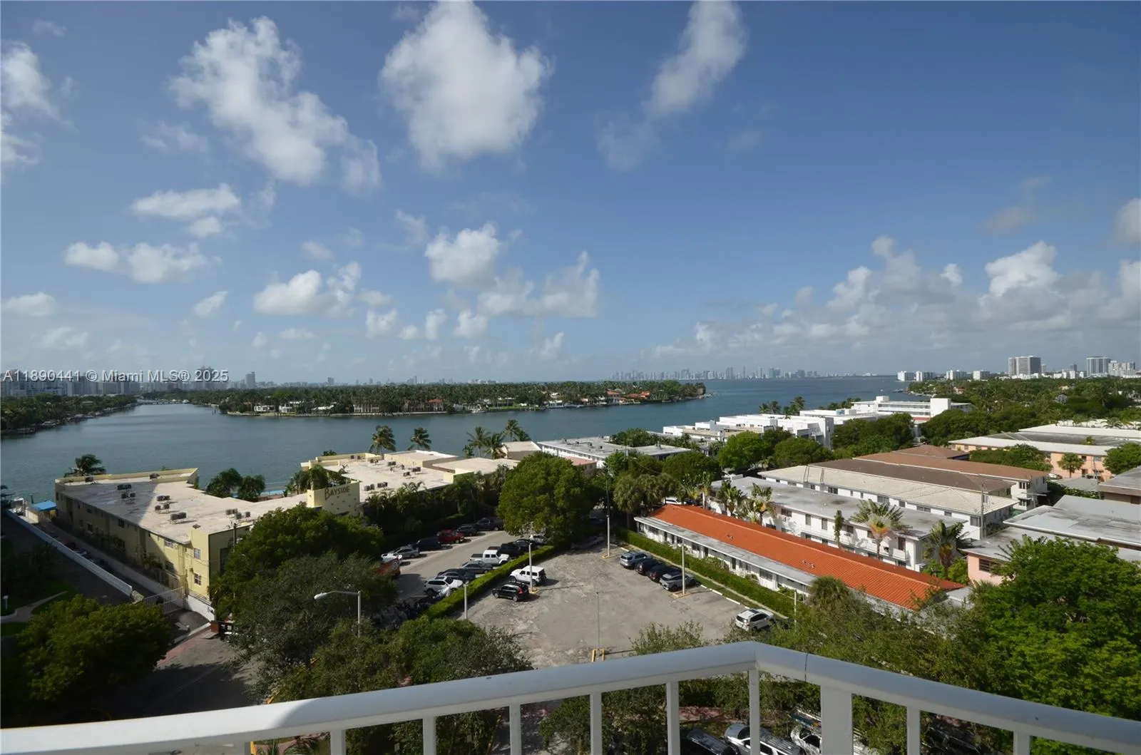 6900 Bay Dr # 9D, Miami Beach FL 33141