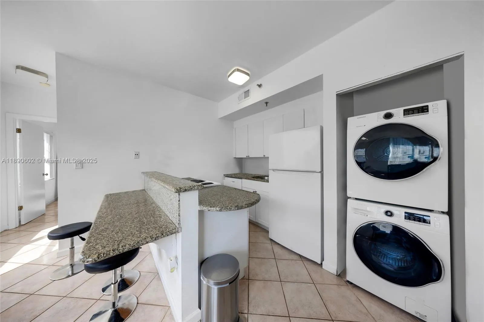 1255 Pennsylvania Ave # 307, Miami Beach FL 33139