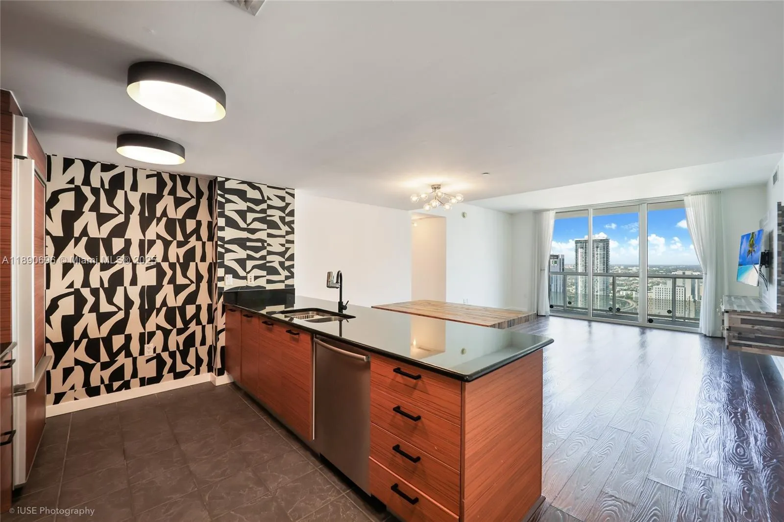 50 Biscayne Blvd # 4311, Miami FL 33132