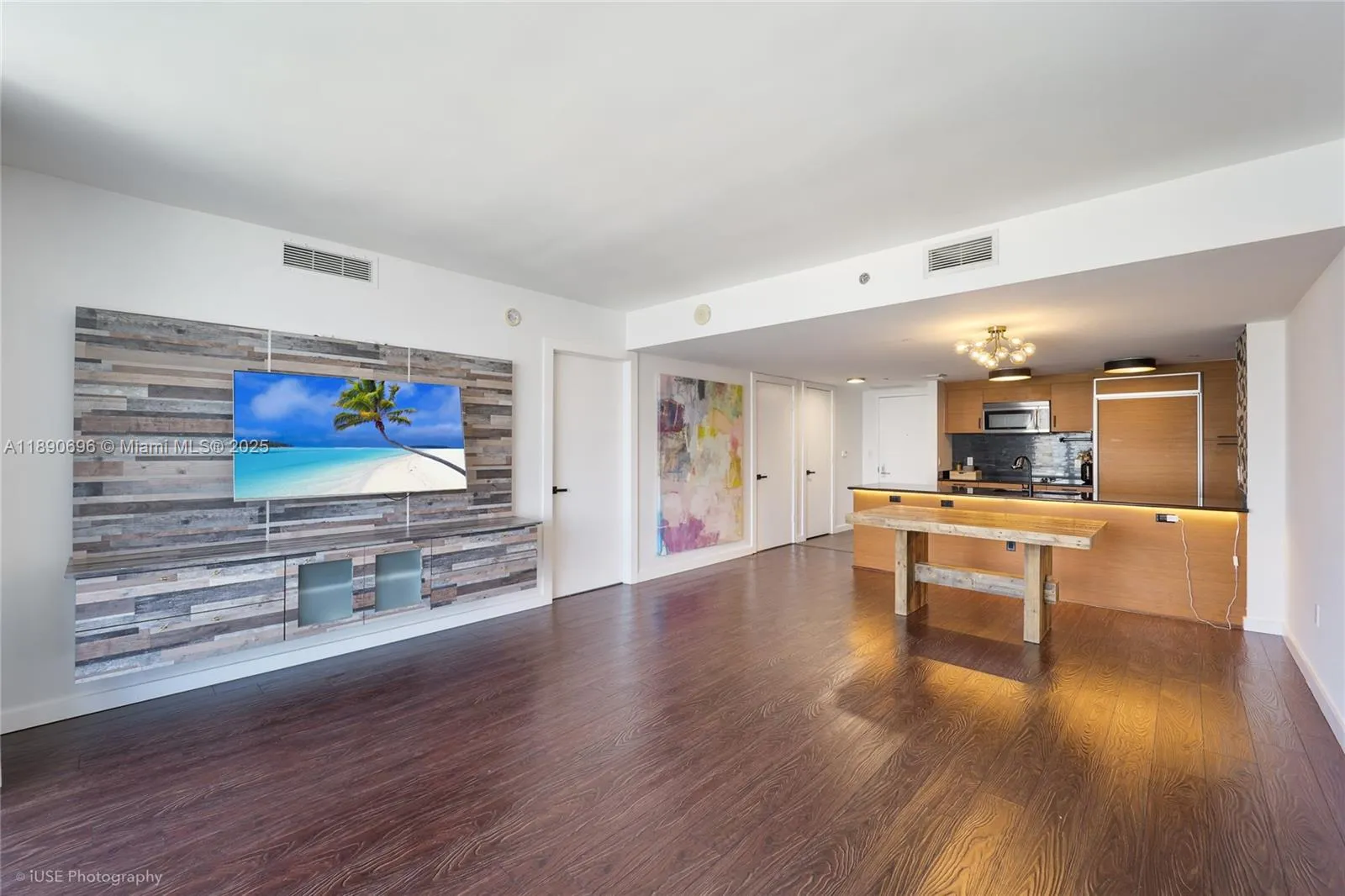 50 Biscayne Blvd # 4311, Miami FL 33132