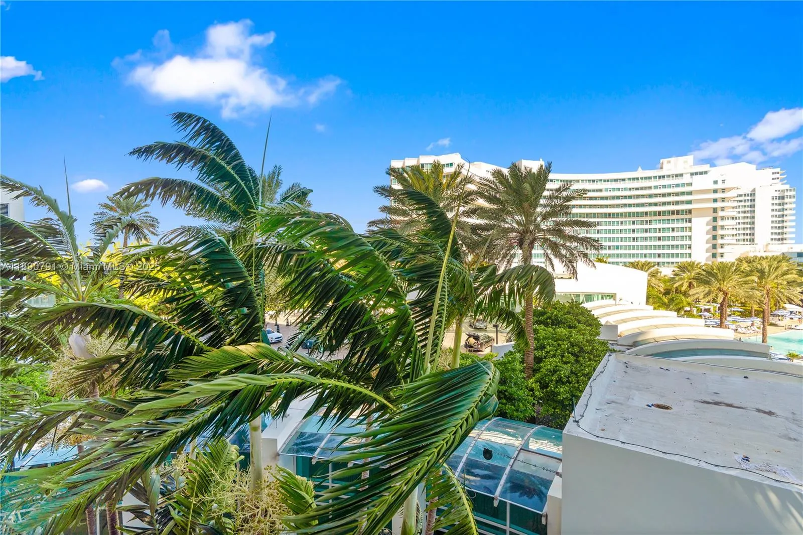 4391 Collins Ave # 402, Miami Beach FL 33140