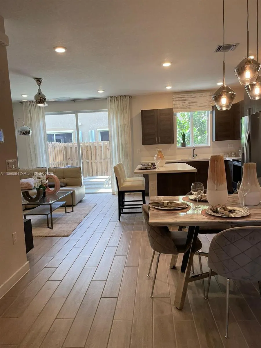 4 bedroom 3 bath for sale at 2423 SE 11th St, Homestead FL 33035