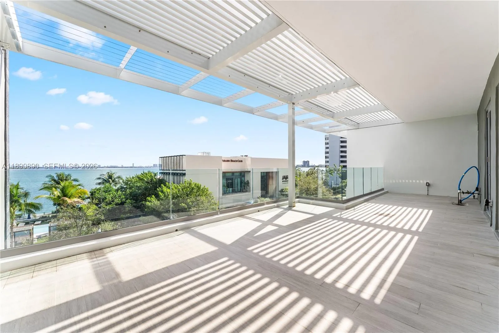 650 NE 32nd St, Miami FL 33137