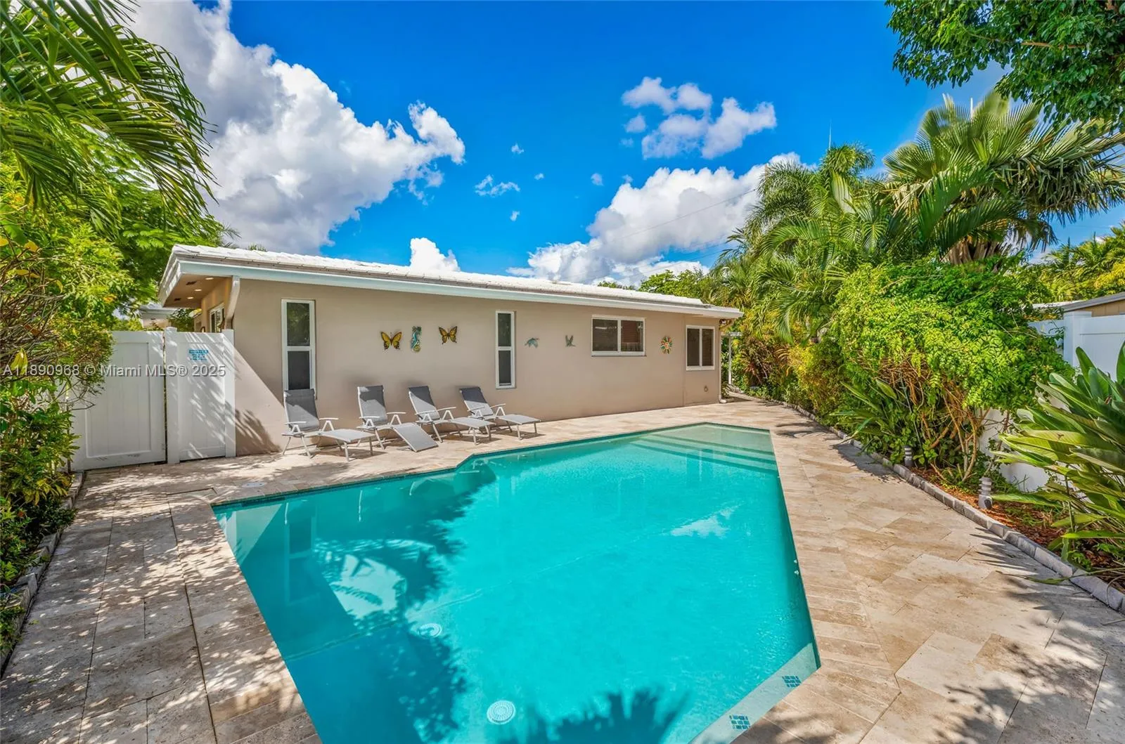 4 bedroom 2 bath for sale at 2167 NE 58th St, Fort Lauderdale FL 33308