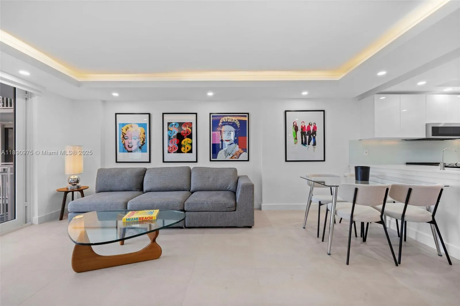2 bedroom 2 bath for sale at 345 Ocean Dr # 326, Miami Beach FL 33139