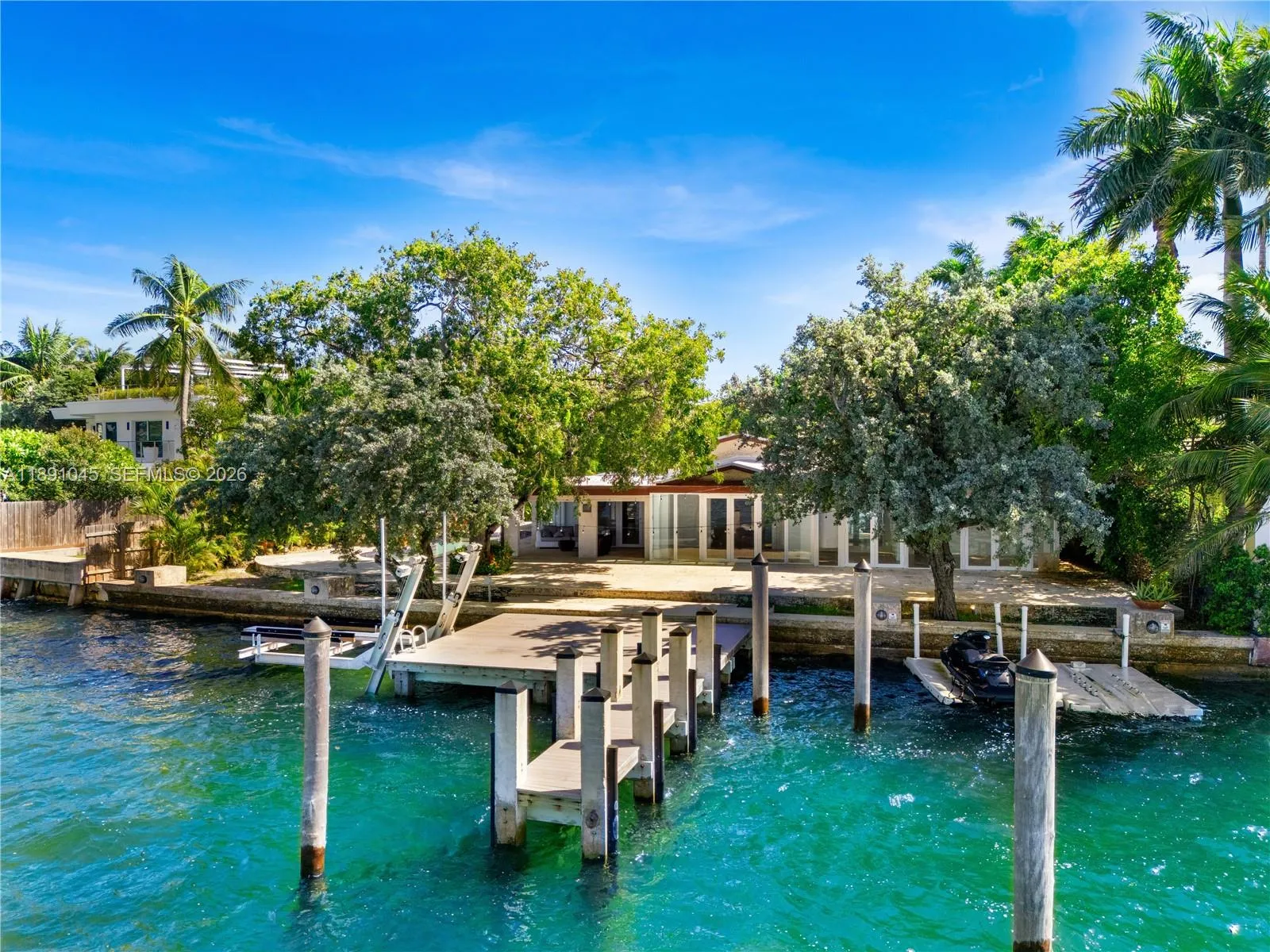 444 W Rivo Alto Dr, Miami Beach FL 33139