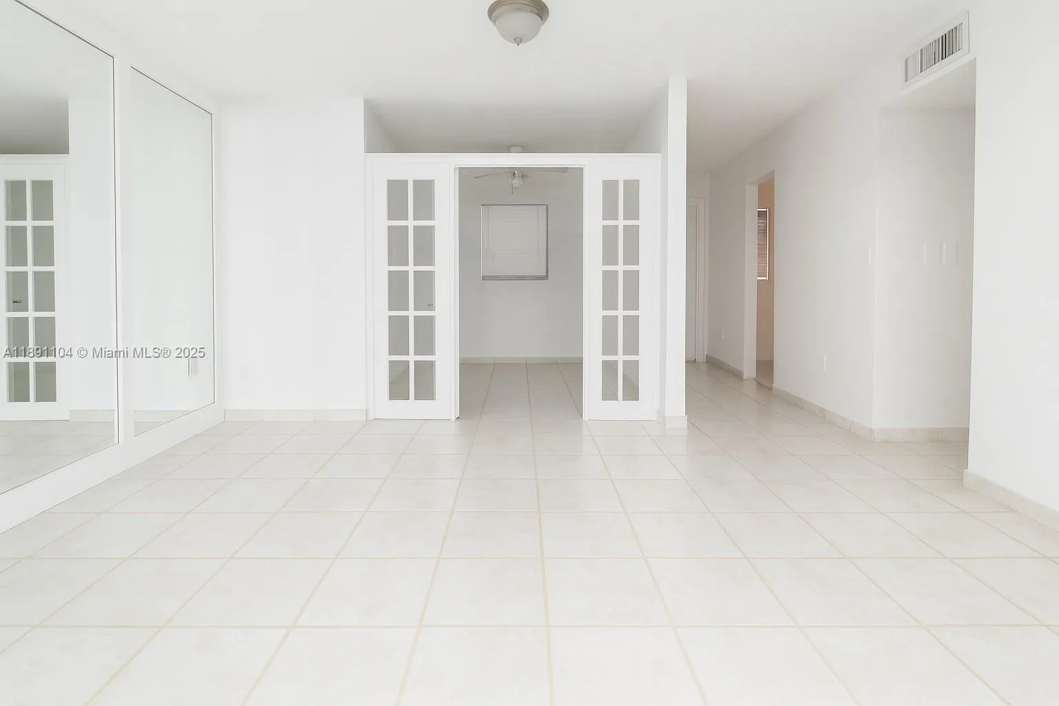1662 Lincoln Ct # 402, Miami Beach FL 33139