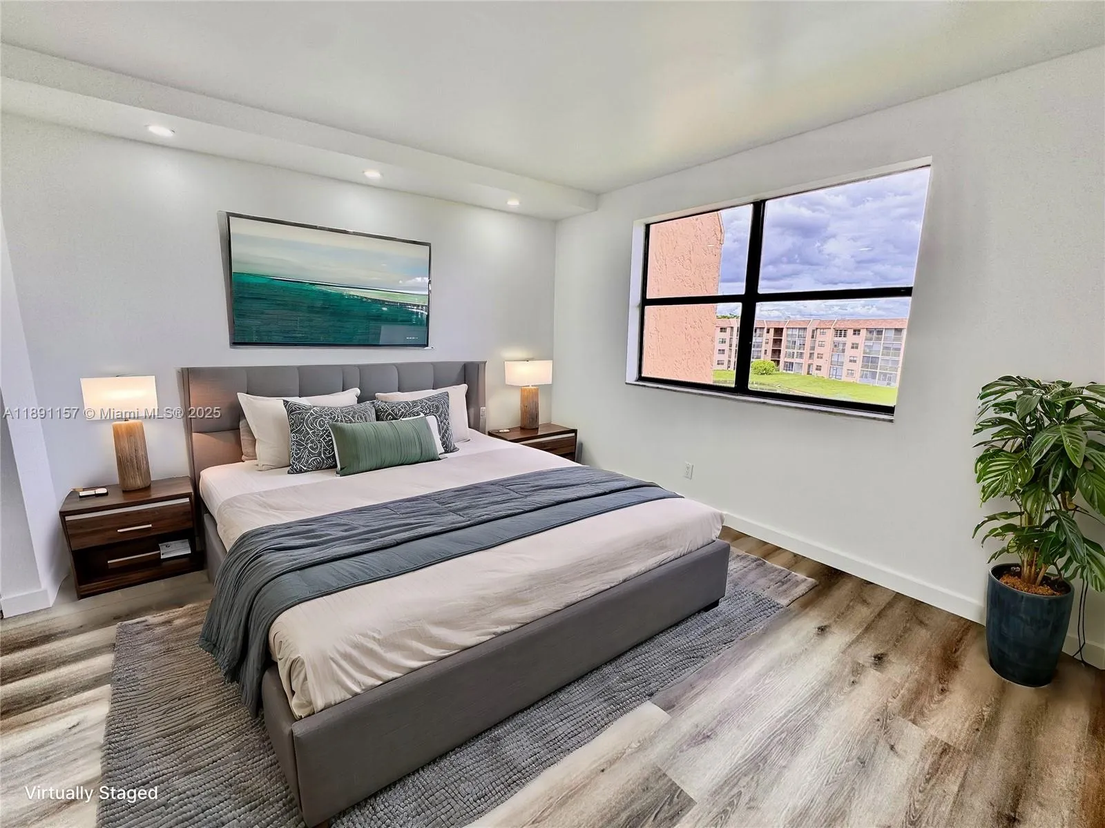 10467 Sunrise Lakes Blvd # 410, Sunrise FL 33322