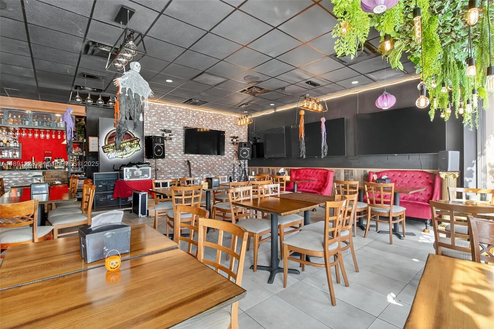 for sale at Turnkey Restaurant For Sale in Miami Beach, Miami Beach FL 33141