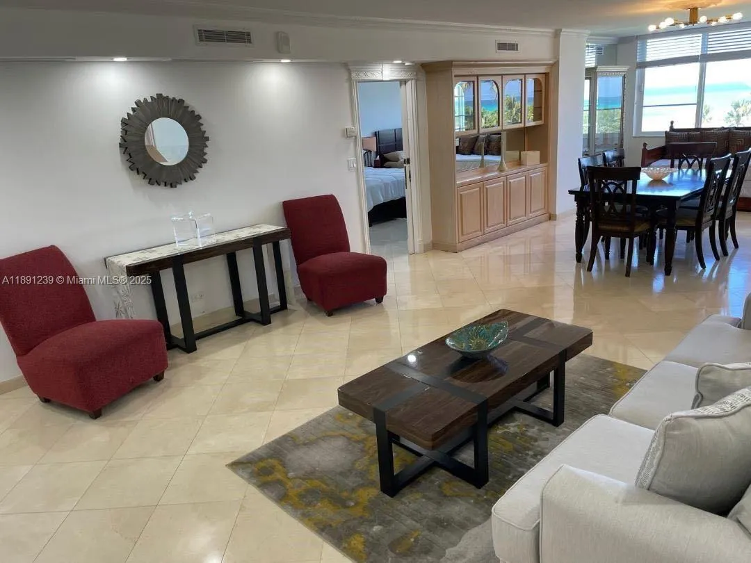 5005 Collins Ave # 411, Miami Beach FL 33140