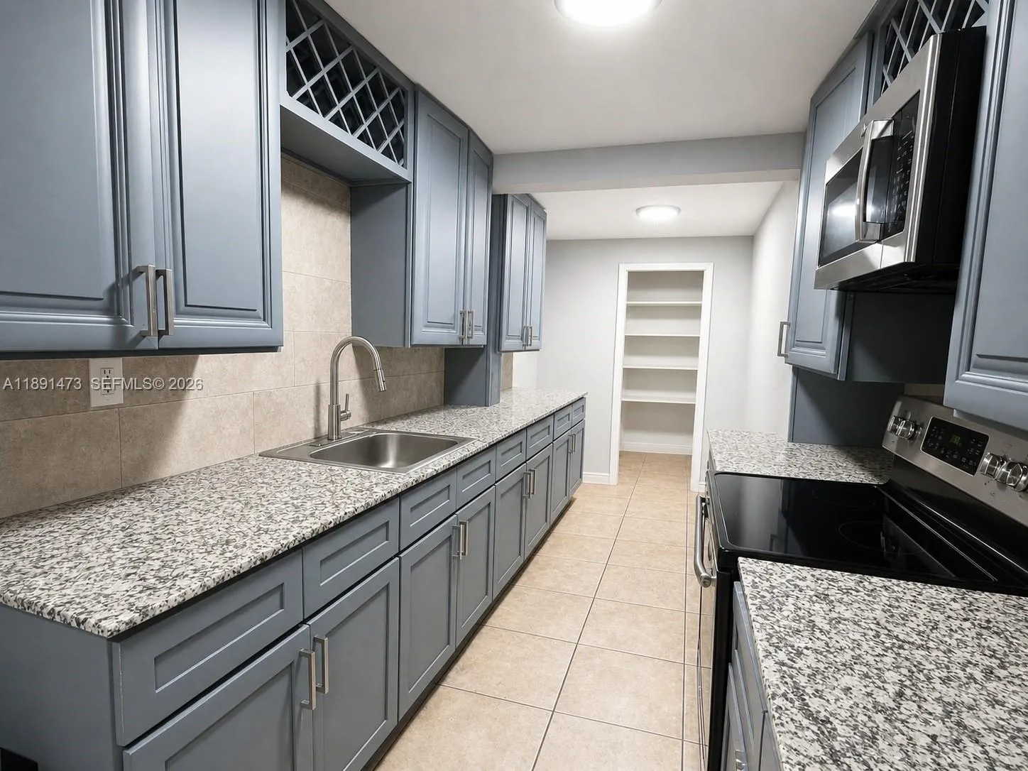 18100 NW 7th Pl, Miami Gardens FL 33169