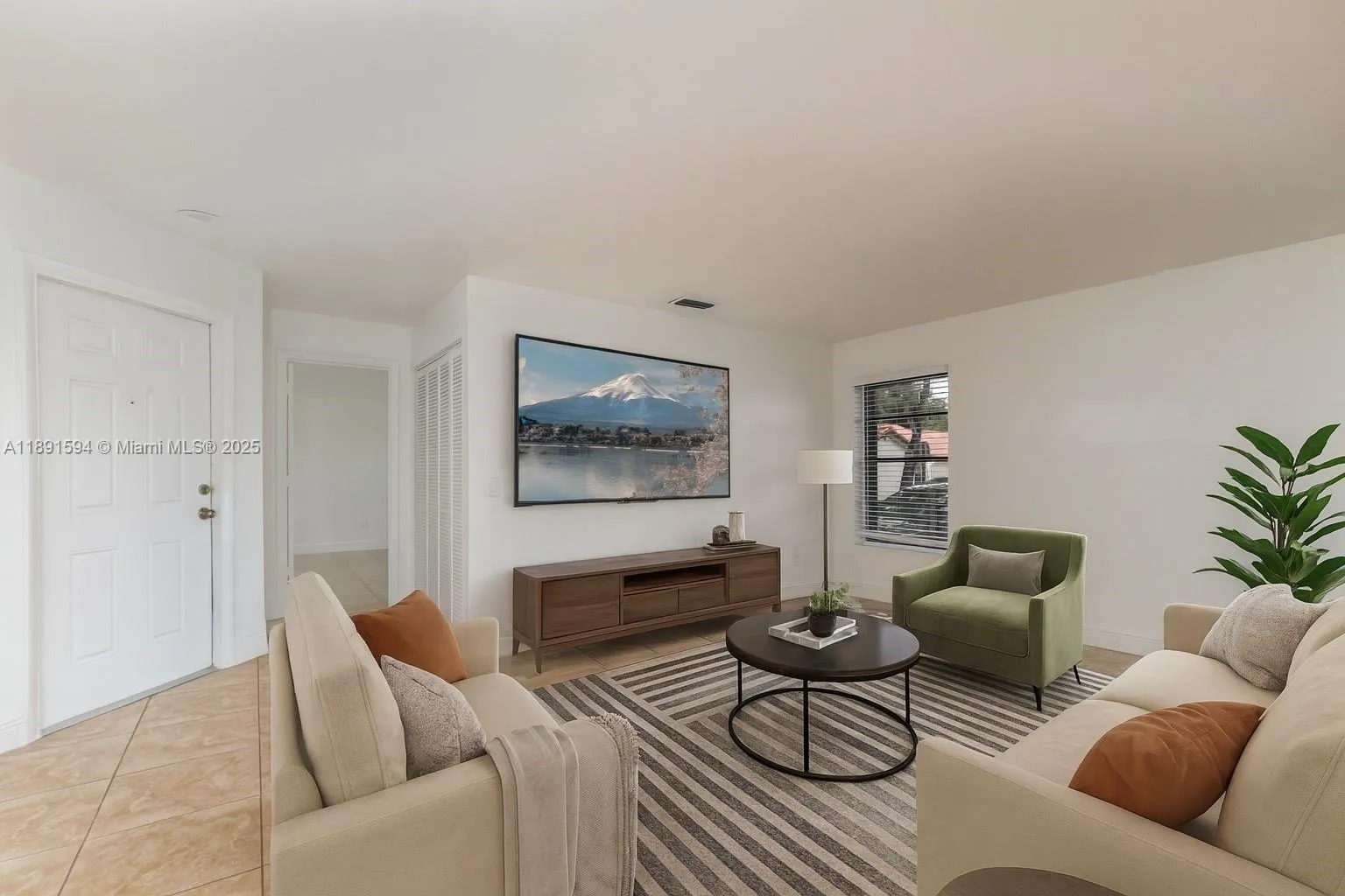 2 bedroom 2 bath for sale at 14985 SW 48th Ter # 26H, Miami FL 33185