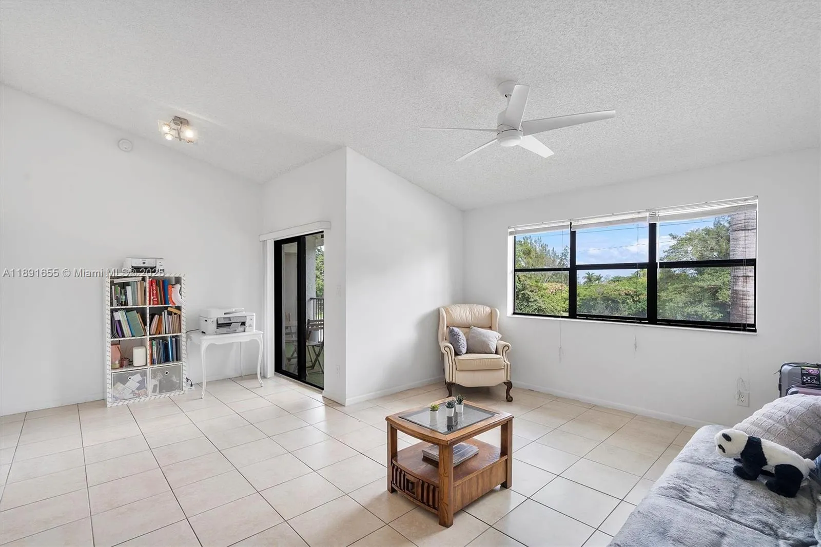 610 S Park Rd # 1, Hollywood FL 33021