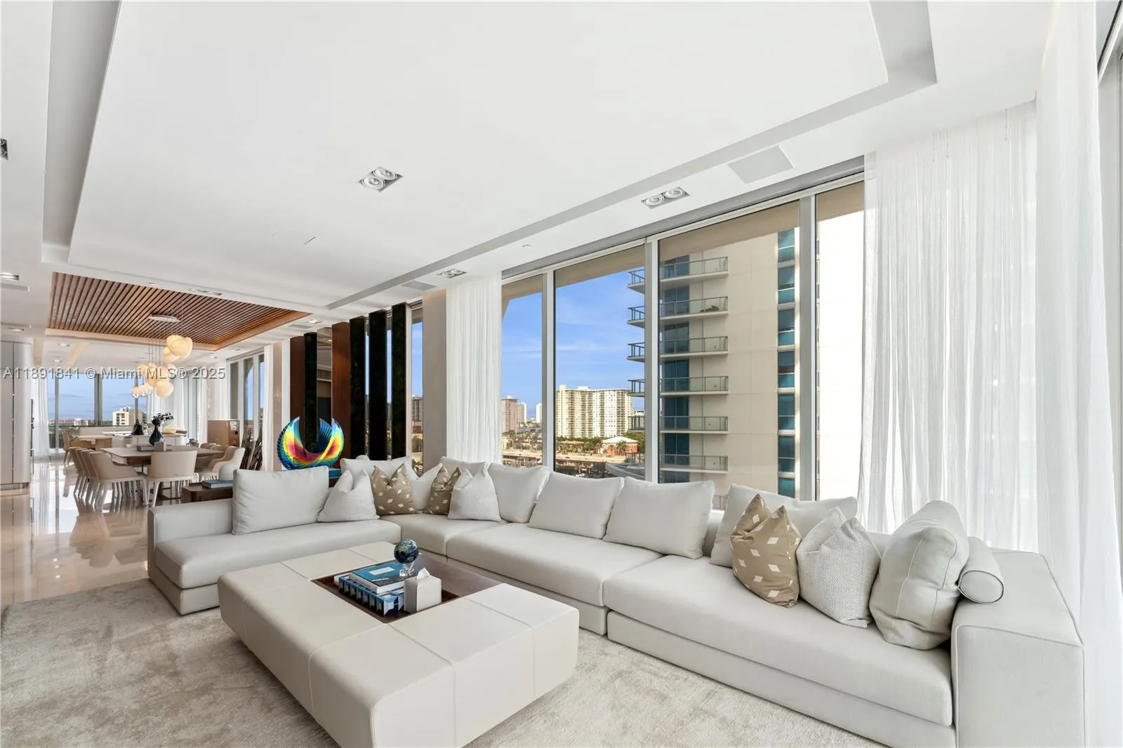 16901 Collins Ave # 805, Sunny Isles Beach FL 33160