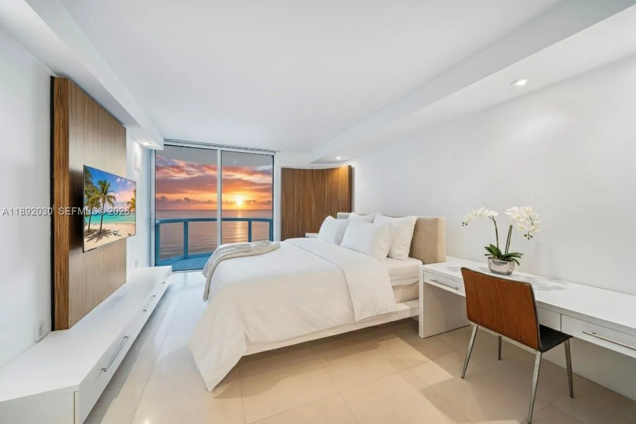 3 bedroom 2 bath for sale at 6365 Collins Ave # 2901, Miami Beach FL 33141