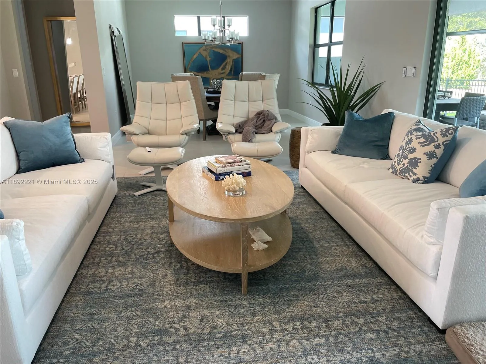4960 Surfside Circle, Bradenton FL 34211