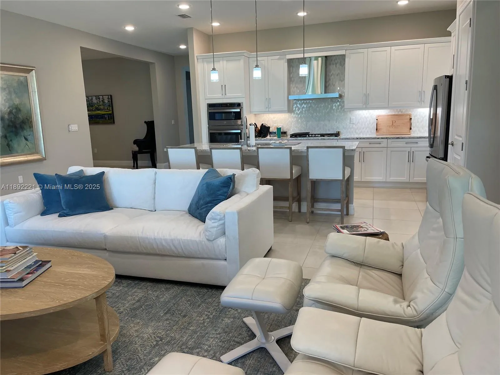 4960 Surfside Circle, Bradenton FL 34211