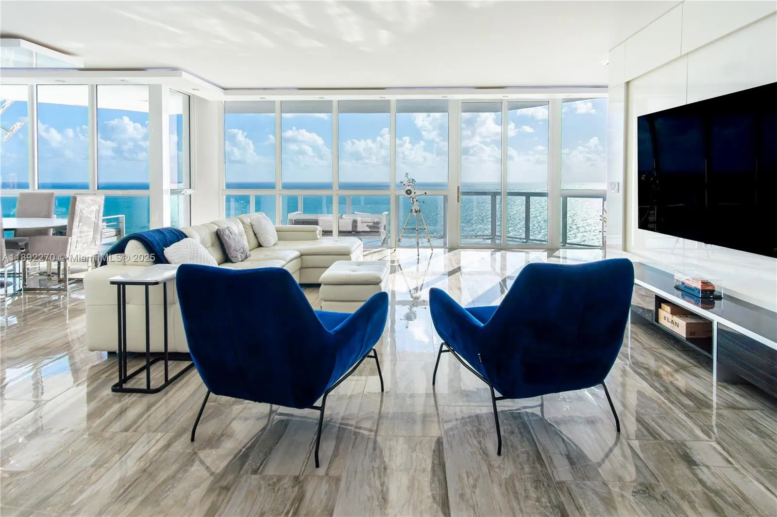 16425 Collins Ave, Sunny Isles Beach FL 33160