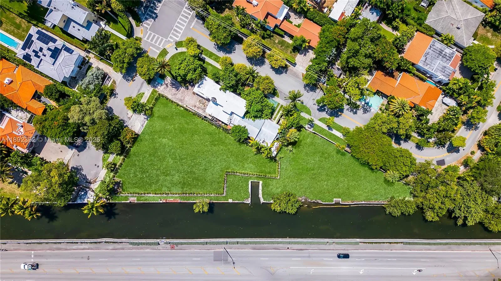 1800 Michigan Ave, Miami Beach FL 33139