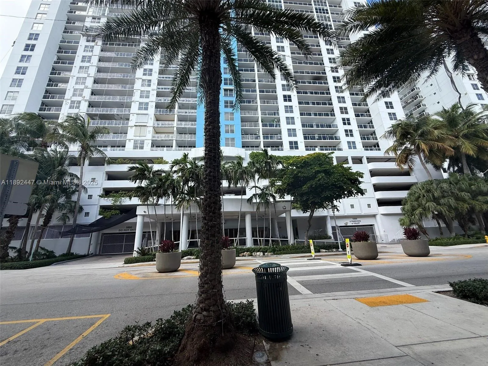 1800 Sunset Harbour Dr # 6, Miami Beach FL 33139