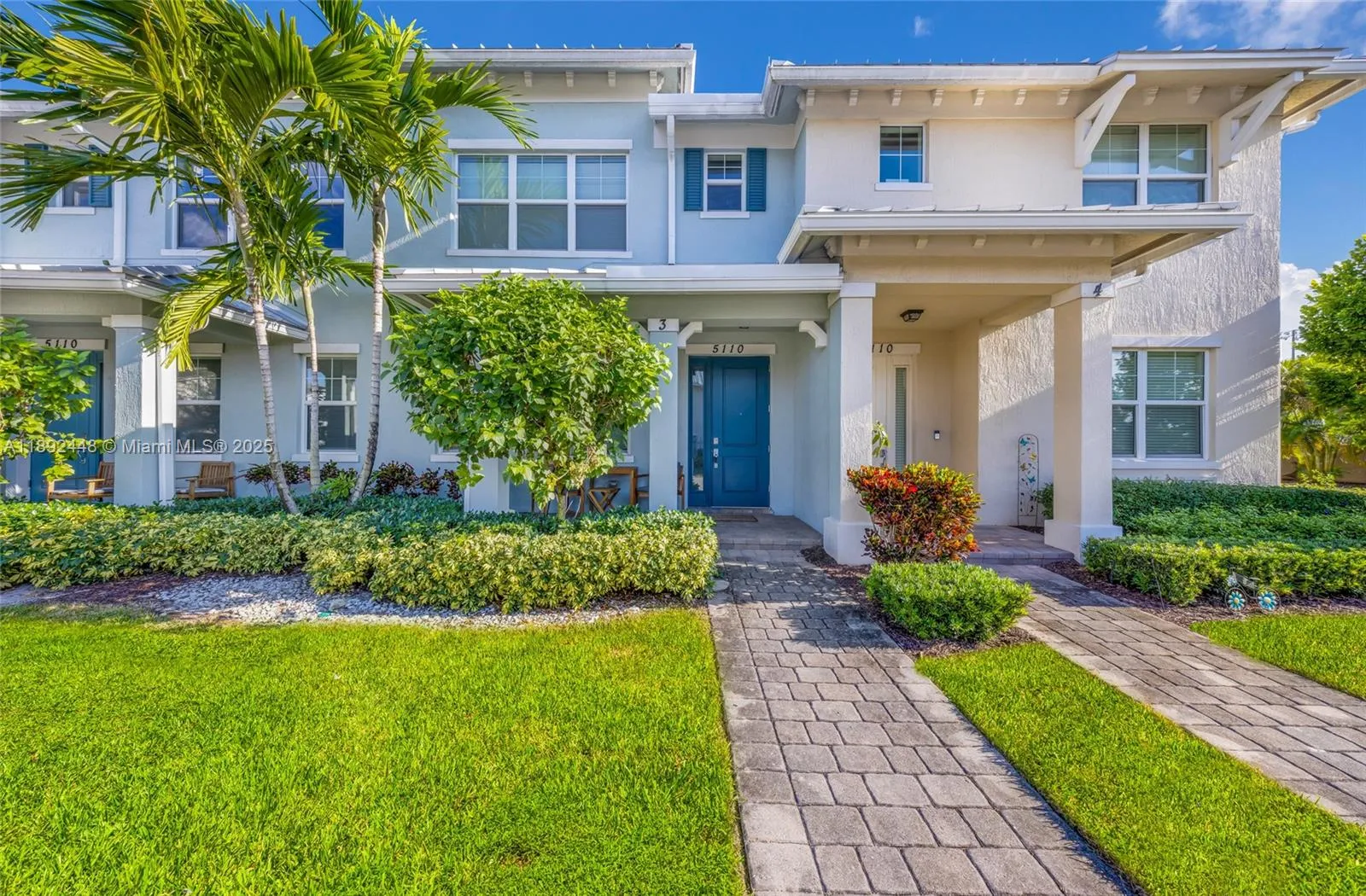 3 bedroom 2 bath for sale at 5110 Eucalyptus Dr # 3, Hollywood FL 33021