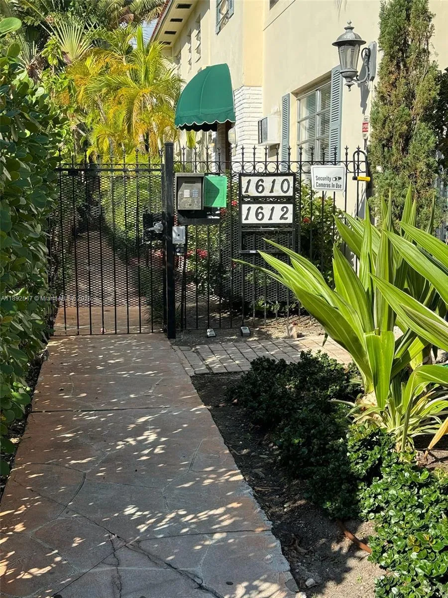 1 bedroom 1 bath for sale at 1610 Michigan Ave # 6, Miami Beach FL 33139