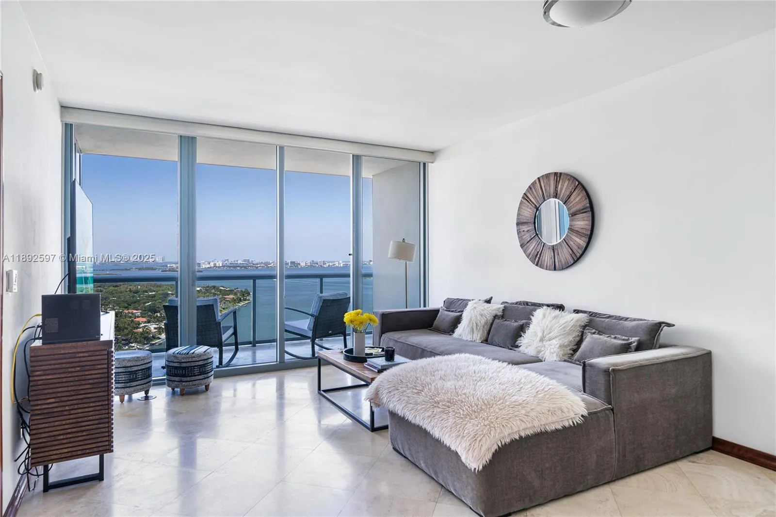 601 NE 36th St # 2908, Miami FL 33137