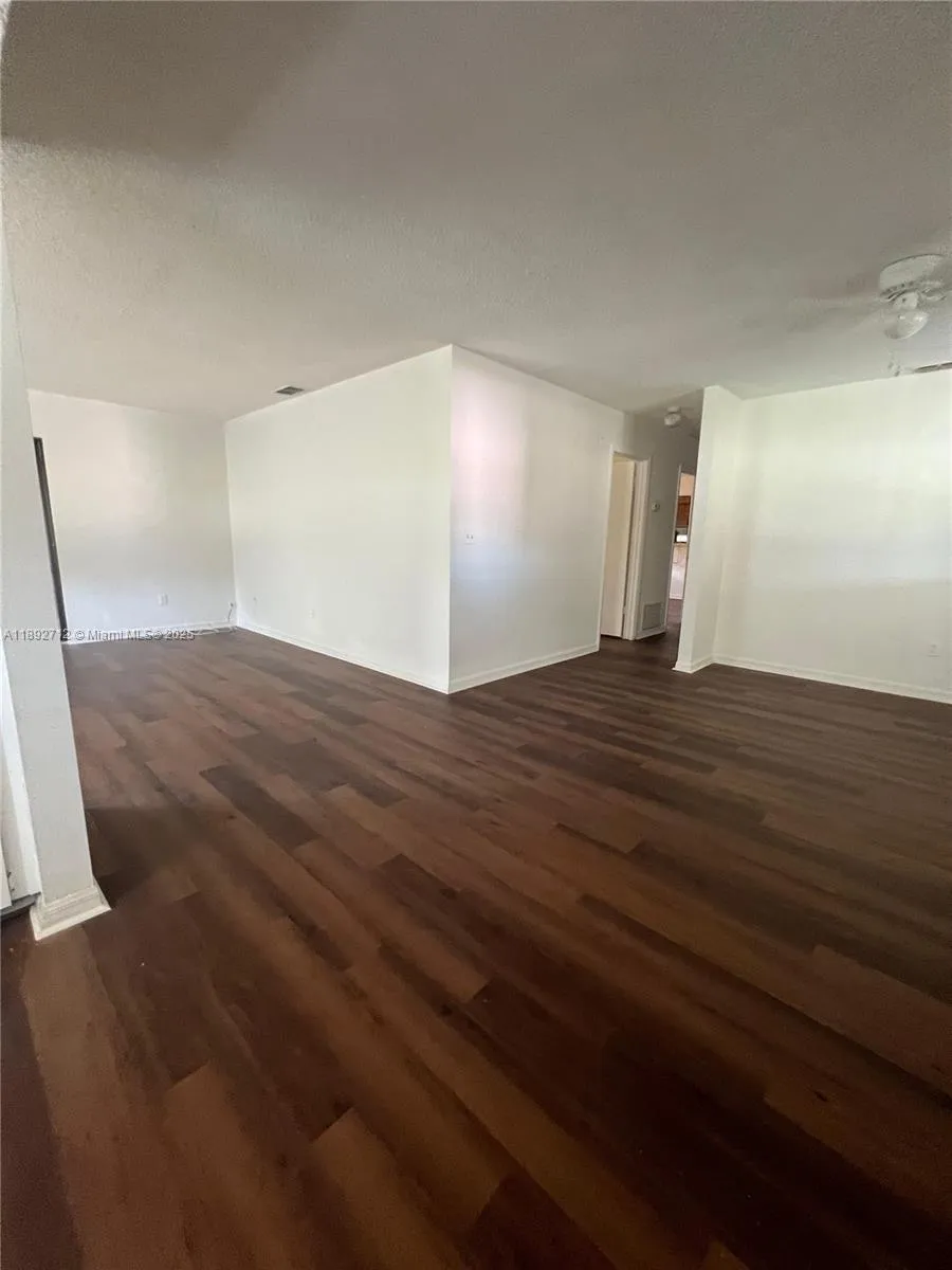 8935 SW 104th place, Ocala FL 34481
