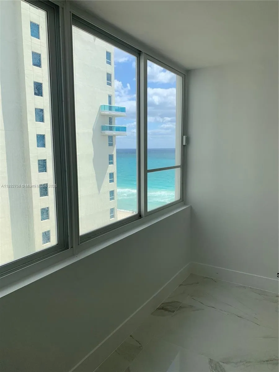 5005 Collins Ave # 1423, Miami Beach FL 33140