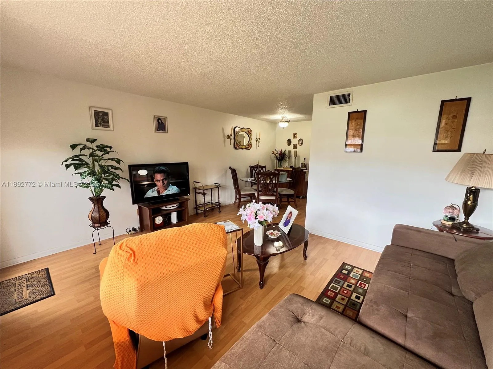 8851 Sunrise Lakes Blvd # 109, Sunrise FL 33322