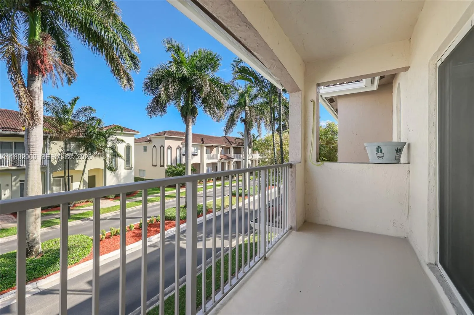 2 bedroom 2 bath for sale at 1947 SE 23rd Rd, Homestead FL 33035