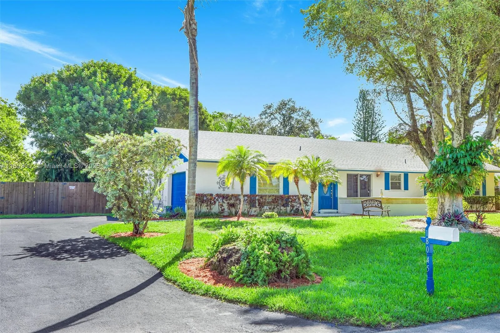 18045 SW 87th Ct, Palmetto Bay FL 33157