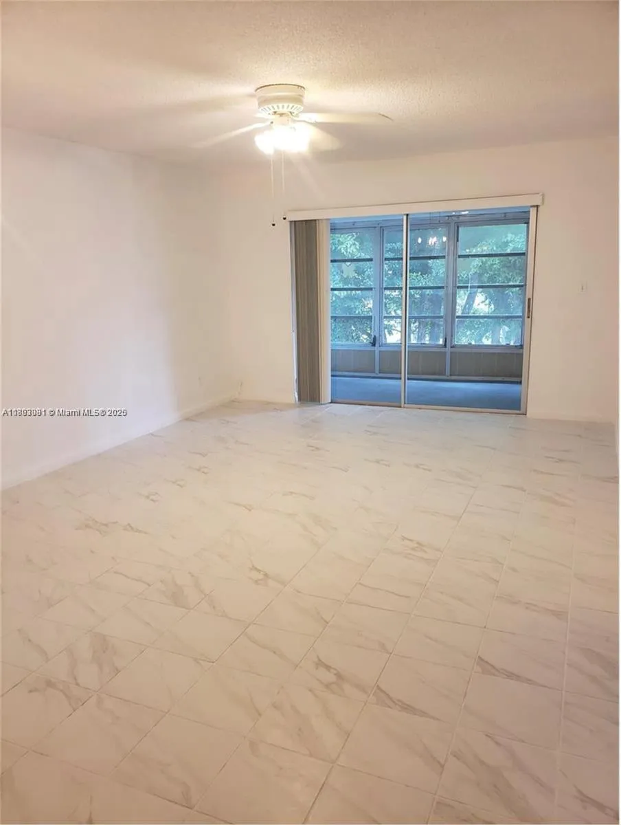 6150 NW 62nd St # 308, Tamarac FL 33319