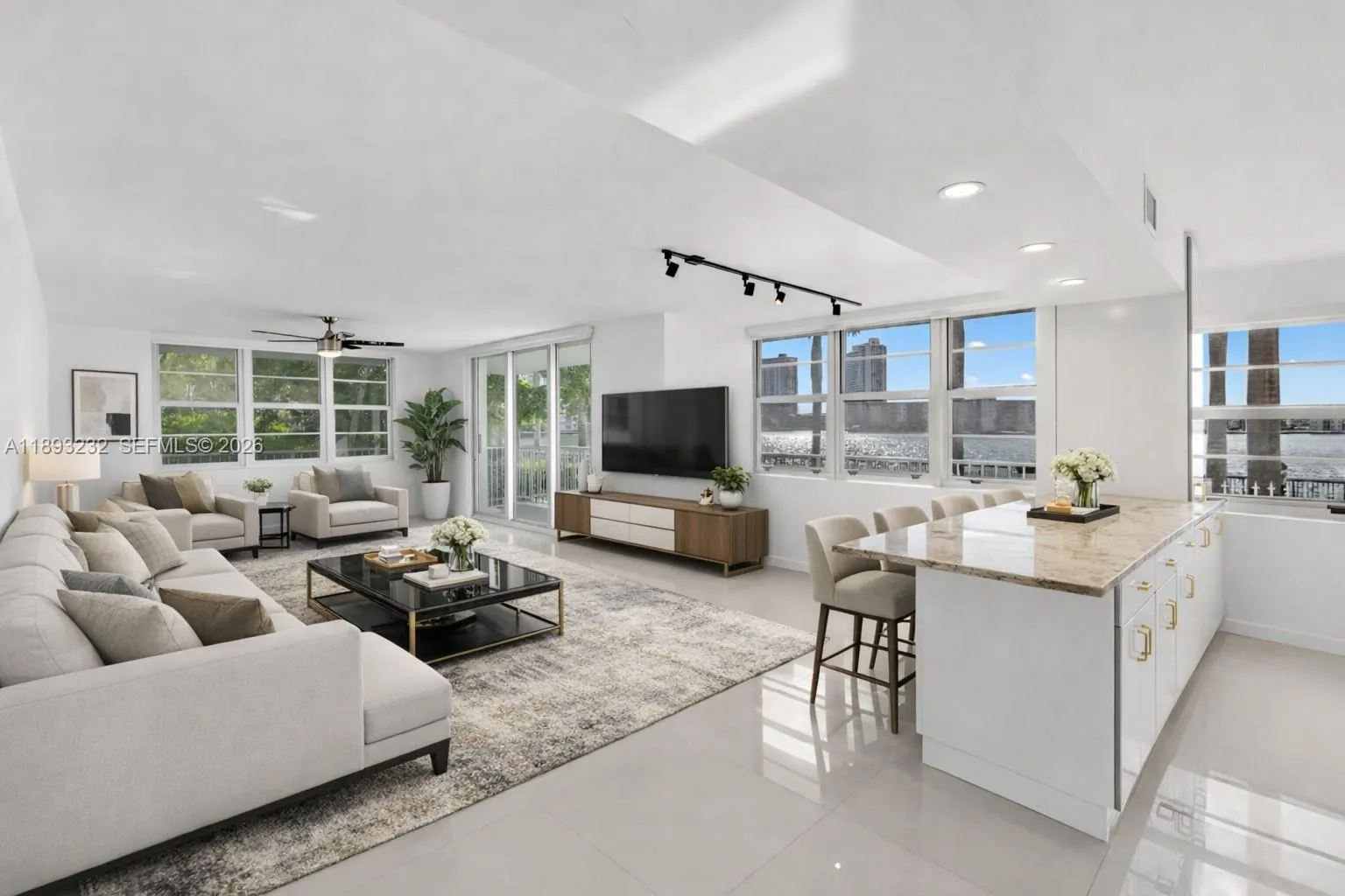 2 bedroom 2 bath for sale at 2801 NE 183rd St # 116W, Aventura FL 33160