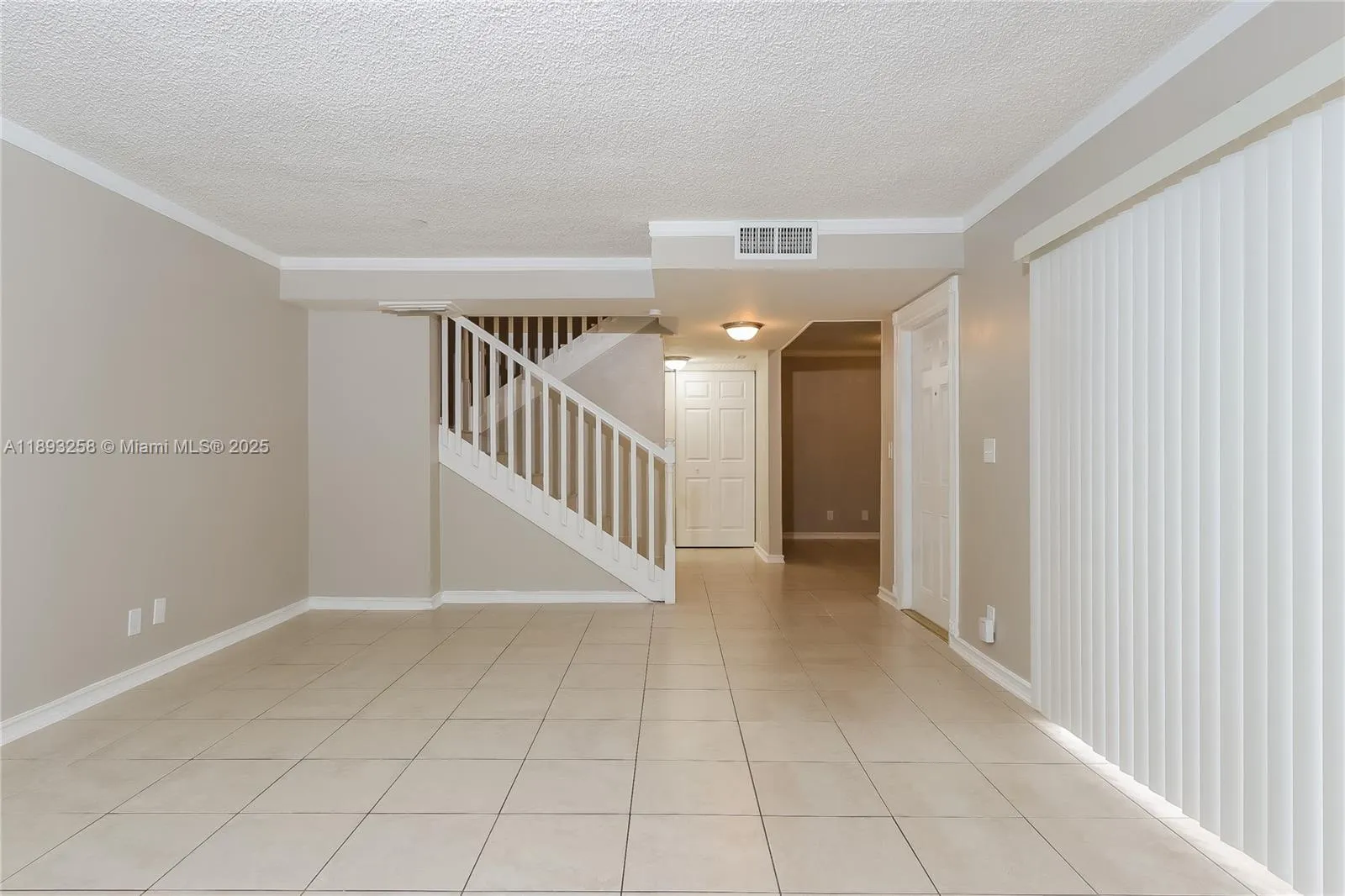4011 Palm Bay Cir # A, West Palm Beach FL 33406